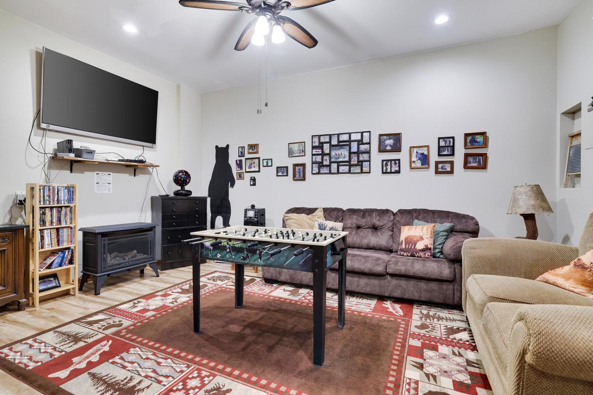 Serenity And Fun All In One In This Cozy Pocono Cabin Jim Thorpe Dış mekan fotoğraf
