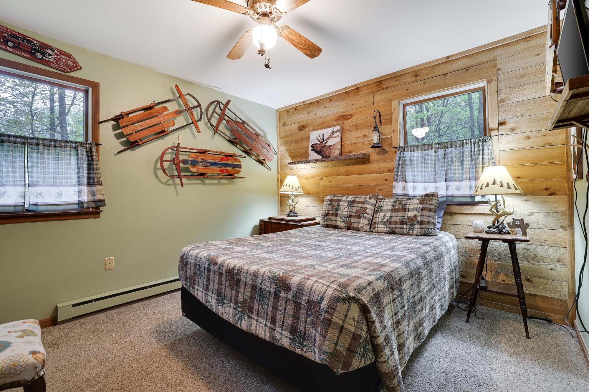 Serenity And Fun All In One In This Cozy Pocono Cabin Jim Thorpe Dış mekan fotoğraf